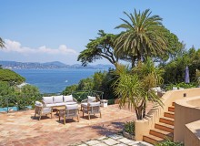 villa for rent grandeur st tropez center sea view