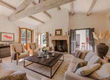  villa for let jade les parcs st tropez living area