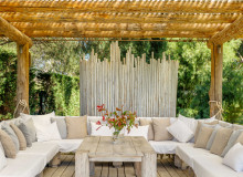 villa for rent jade les parcs st tropez covered terrace