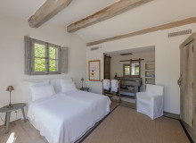 rent villa jade les parcs st tropez bedroom