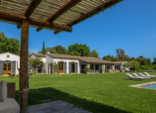holiday rental jade les parcs st tropez terrace