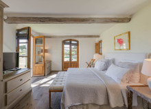 villa for rent jade les parcs st tropez bedroom