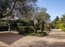  villa for rent la pinette st tropez entrance
