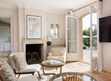 villa for let la pinette st tropez living area