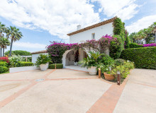 villa for rent avenia pampelonne property rear