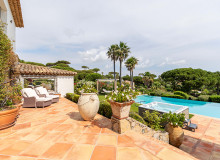 villa for rent avenia pampelonne terrace pool