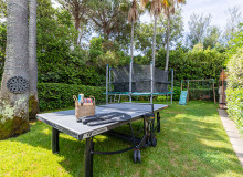 villa for rent avenia pampelonne table tennis