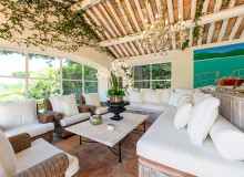 villa for rent avenia pampelonne outdoor covered dining terrace