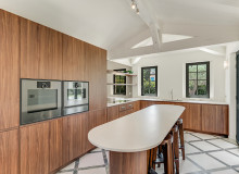 villa for let wave st tropez centre kitchen