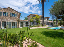 villa for rent wave st tropez centre property