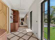 villa for rent wave st tropez centre indoors
