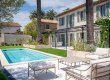 villa for let wave st tropez centre swimming pool