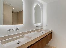 vacation villa wave st tropez centre bathroom