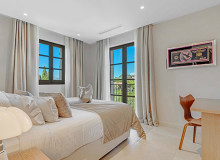 holiday rental eudora st tropez bedroom