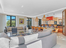 villa for rent eudora st tropez living room